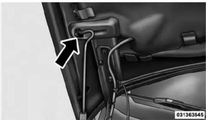 JEEP Compass (2014) - UNDERSTANDING THE FEATURES OF YOUR VEHICLE 163 - 1