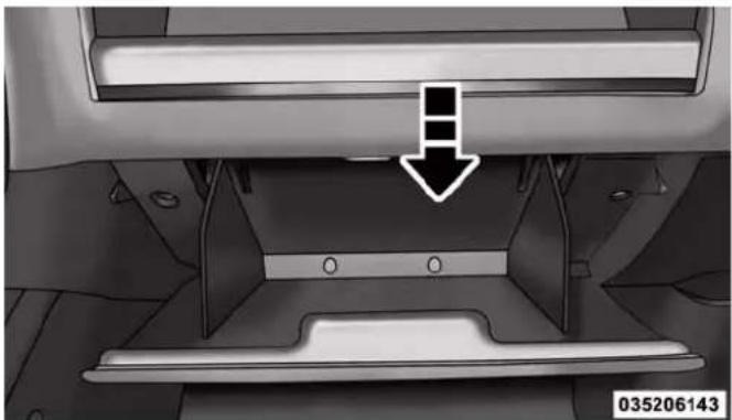 JEEP Compass (2013) - UNDERSTANDING THE FEATURES OF YOUR VEHICLE 197 - 1