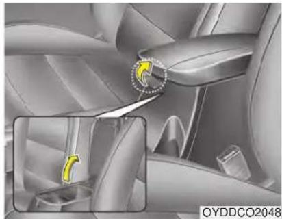 KIA Forte5 (2014) - WARNING - Flammable materials - 1