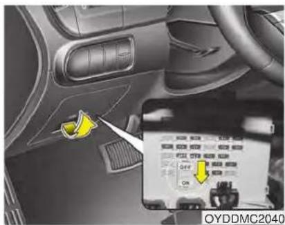 KIA Forte5 (2014) - Instrument panel fuse replacement - 3