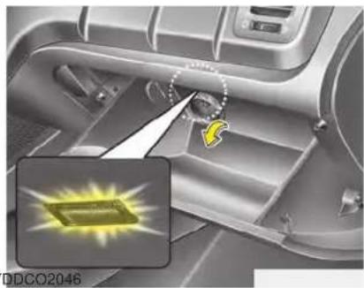 KIA Forte5 (2014) - CAUTION - 1