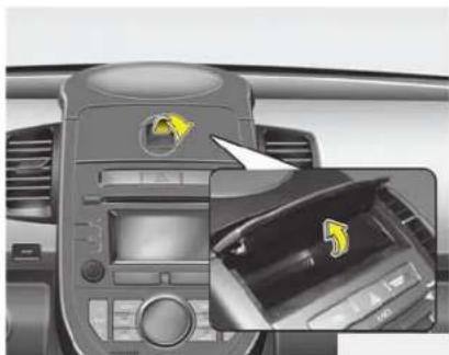 KIA Soul (2013) - Rangement dans la console centrale - 2