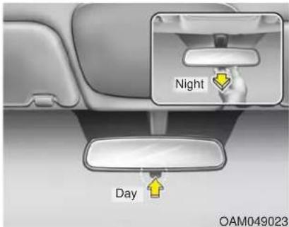KIA Soul (2012) - WARNING - Mirror adjustment - 1