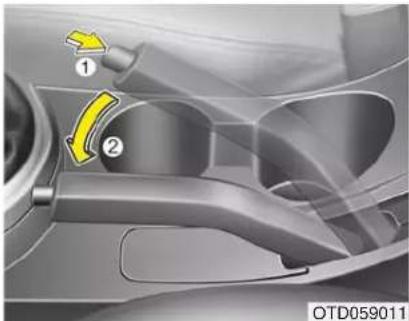 KIA Soul (2012) - CAUTION - Parking brake - 1