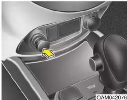 KIA Soul (2012) - INTERIOR FEATURES - 1