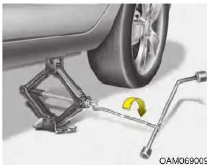 KIA Soul (2014) - AVERTISSEMENT - Position du vérin - 1