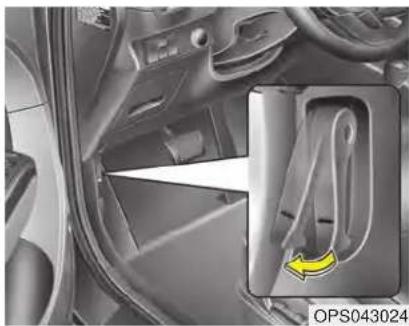 KIA Soul (2014) - Ouverture du capot - 1