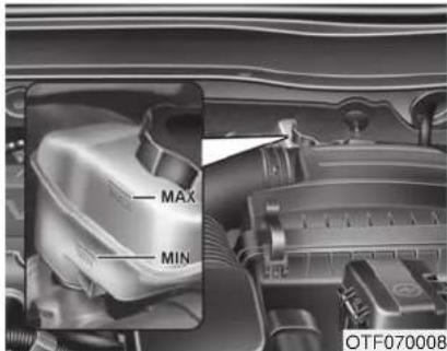 KIA Optima Hybrid (2012) - LIQUIDE DE FREIN - 1