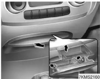 KIA Sportage (2010) - \*AVIS - 1
