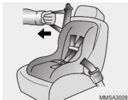 KIA Sportage (2010) - Ceinture de sécurité passager mise en mode de verrouillage automatique - 2