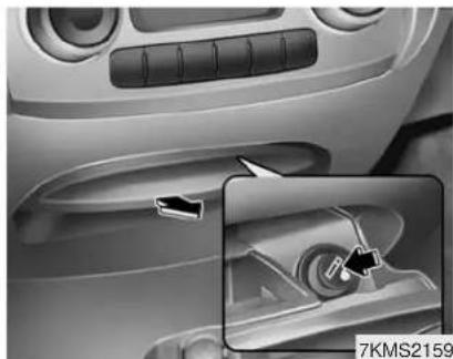 KIA Sportage (2010) - CARACTÉRISTIQUES INTÉRIEURES - 1