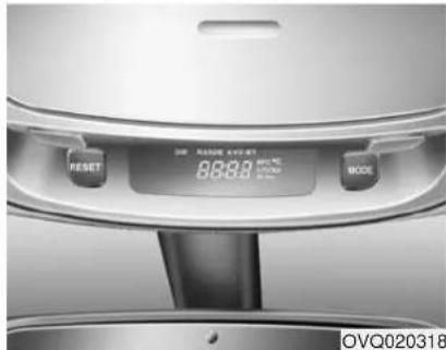 KIA Sedona (2012) - ORDINATEUR DE BORD (SELON L'ÉQUIPEMENT) - 1