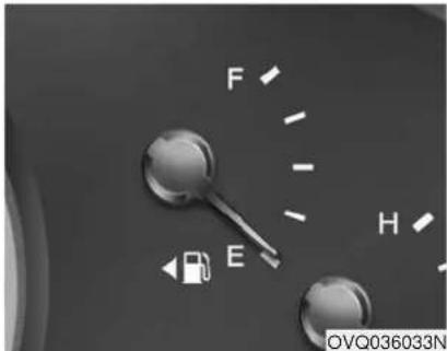 KIA Sedona (2012) - ATTENTION - 1