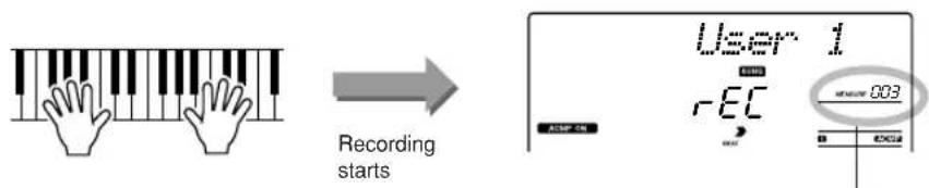 YAMAHA PSR-E413 - Recording will start when you play on the keyboard. You can also start recording by pressing the [▶/START/STOP] - 1