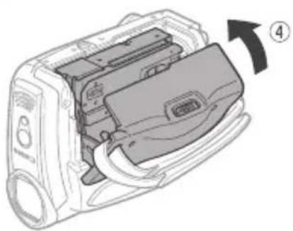 CANON ZR850 - Inserting and Removing a Tape - 2