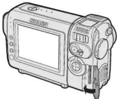 SHARP VL-NZ100U - Inserting a Card - 3