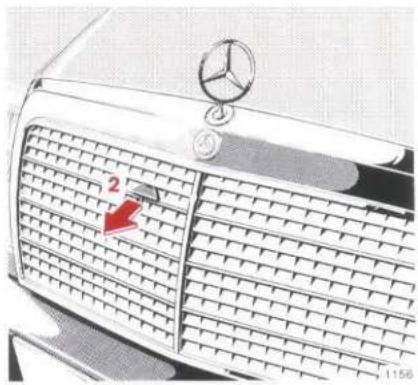 Mercedes-Benz 230 E (1988) - Bonnet - 1