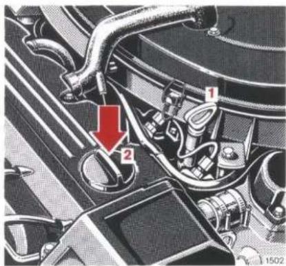 Mercedes-Benz 300 CE (1988) - Coolant Inspection - 4