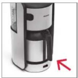 Koenic KCM106 - Débrancher la cafetière du secteur et la laisser refroidir. - 7