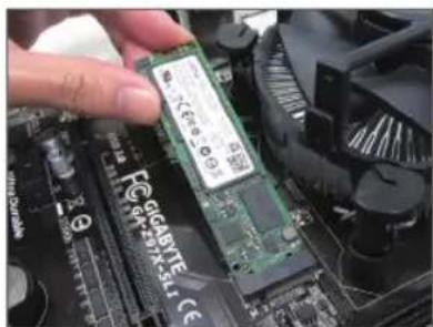 GIGABYTE GA-Z97X-UD5H - 10) M.2 (Connecteur M.2) - 3