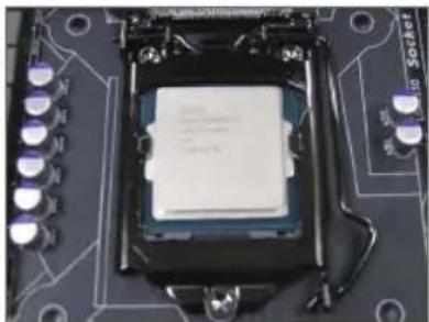 GIGABYTE GA-Z97X-UD5H - 1-3-1 Installation du processeur - 7