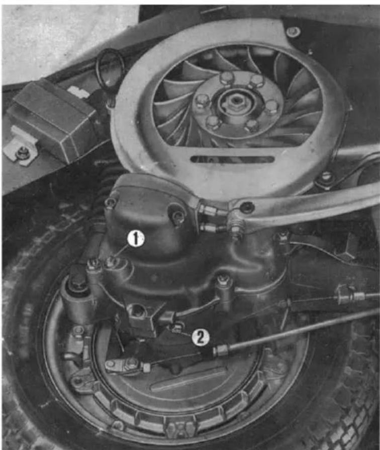 VESPA Rally 200 - ADJUSTMENT ON CARBURETTOR - 10
