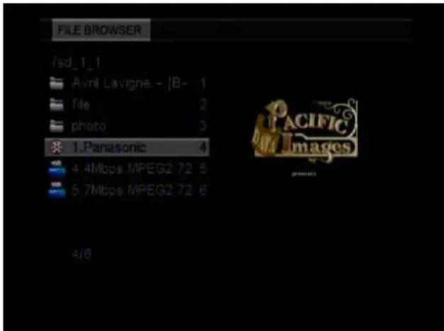 EMTEC Movie Cube K220 - Movie Playback - 1