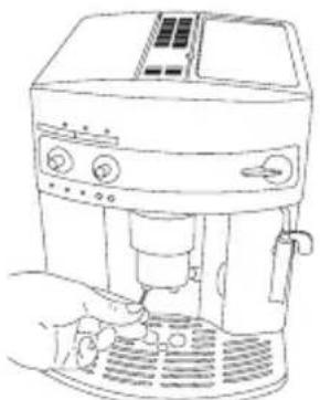 DELONGHI Magnifica ESAM 3200.S EX1 - 15.4: Pulizia del dosatore di caffè: - 1