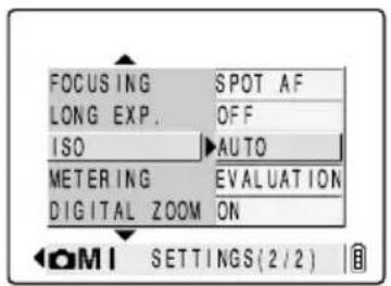 FOCUSING SPOT AF LONG EXP. OFF ISO AUTO METERING EVALUATION DIGITAL ZOOM ON I M I SETTINGS (2/2)