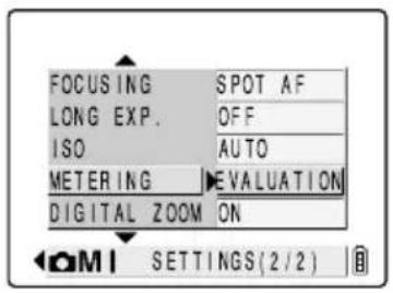 FOCUSING SPOT AF LONG EXP. OFF ISO AUTO METERING EVALUATION DIGITAL ZOOM ON SETTINGS (2/2)