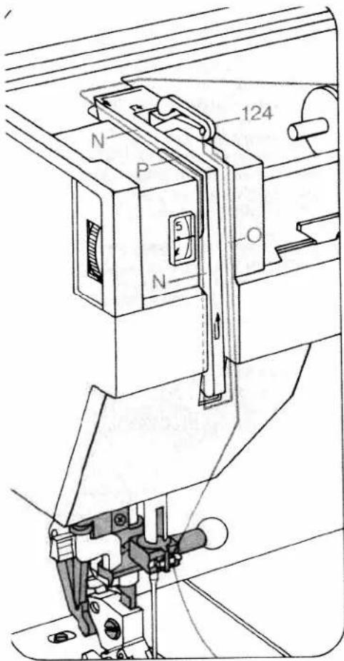 PFAFF 125 - Inserimento del rocchetto del filo: - 1