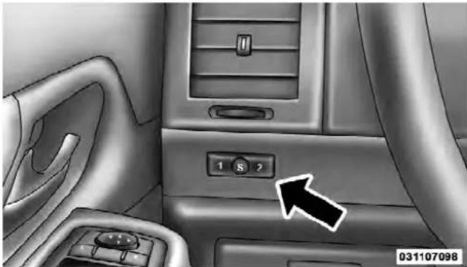 JEEP Liberty (2012) - 152UNDERSTANDINGTHEFEATURESOFYOURVEHICLE - 1
