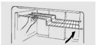 GE GTT15HBMCC - To replace the step shelf: - 1