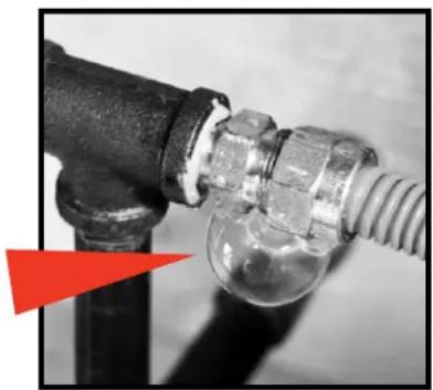XO XOGSIDEBXLTN - PERFORMING A LEAK TEST - Either with a leak detector or by the simple method below: - 2