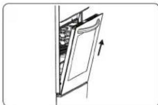 DANBY DR24V1WGLP - Removal of the Oven Door - 3