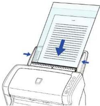 FUJITSU fi-6140Z - Posez le recto du Transparent sur le plateau d'alimentation de l'AAD. - 1