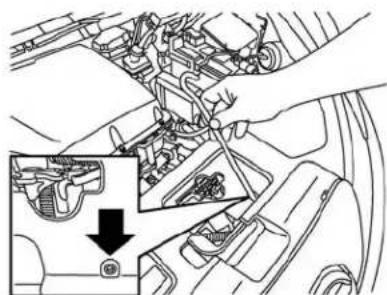 NISSAN Leaf (2014) - NOTE: - 1