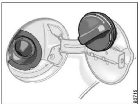 SAAB 9-5 (2001) - Filler cap - 1