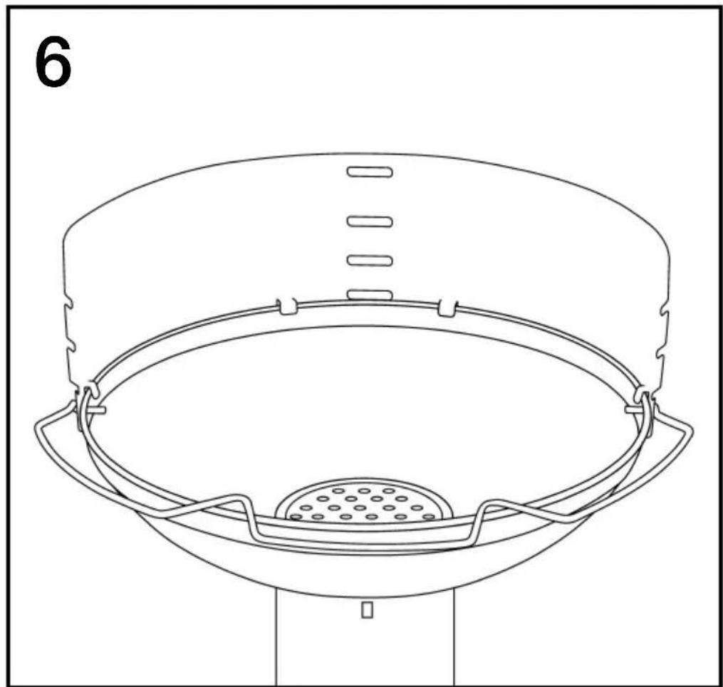 Line drawing of a circular container with internal mesh structure and perforated base (no text or symbols)