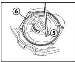 CRIVIT 1-LD3473 - Sostituire la batteria dell'orologio da polso - 3