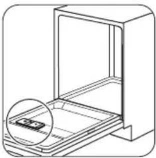 ZANKER KDT10022FK - Remplissage du distributeur de liquide de rinçage - 1
