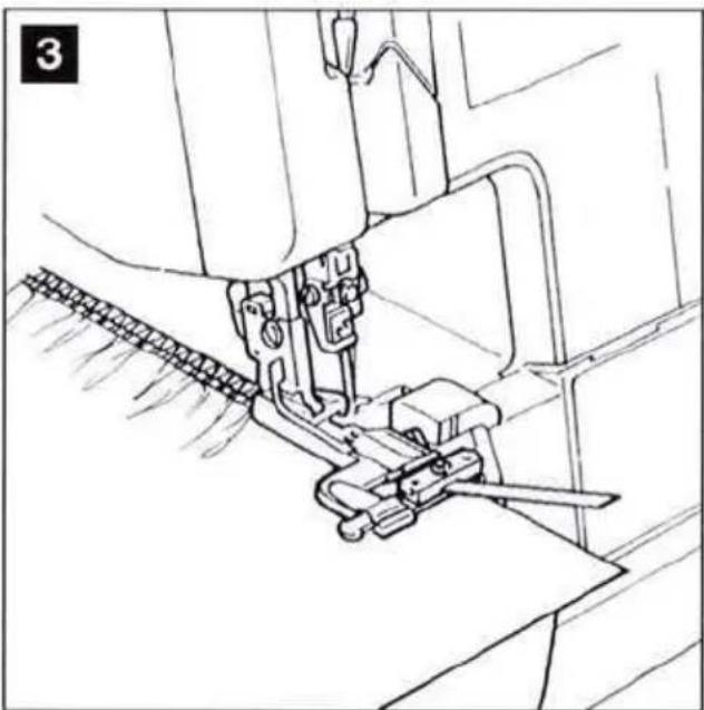 Dessin au trait d'une aiguille de machine à coudre piquant un tissu, sans texte ni symboles