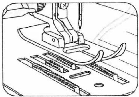 PFAFF tipmatic 1147 - Inserimento del filo superiore: - 6