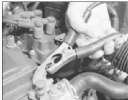 JAGUAR XJ6 (1997) - Jump starting - 5
