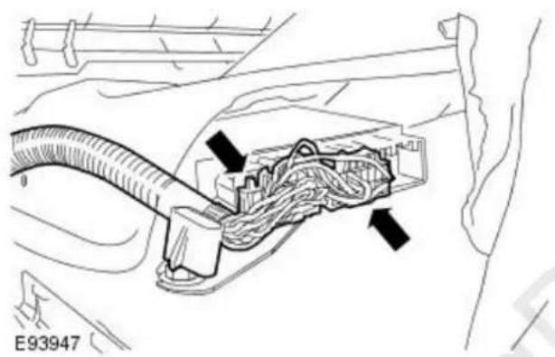 JAGUAR X-Type (2001) - Removal - 2