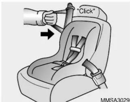 KIA Sportage (2005) - Ceinture de sécurité passager mise en mode de verrouillage automatique - 4