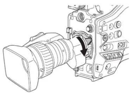 PANASONIC AG-HPX500E - Lower the lens clamping lever to clamp the lens. - 1
