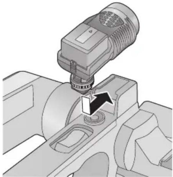 PANASONIC HDC-MDH1 - ■ Attaching the optional accessories on the accessory shoe - 1