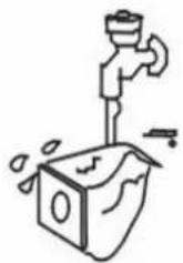 AKIRA VC-F1402 - Empty the dust container: - 5