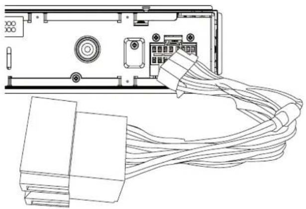 PHILIPS CED320 - Внимательно проверьте кабели автомобиля, затем подключите их к стандартному разъему. - 2